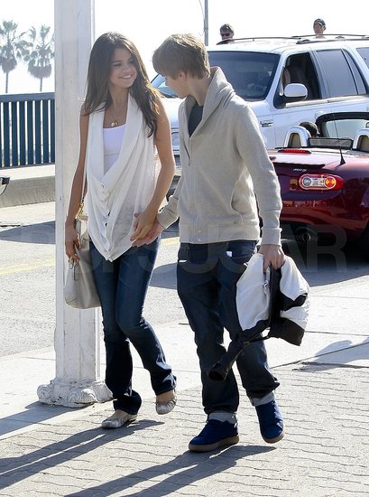 are selena gomez and justin bieber. Pictures of Selena Gomez and
