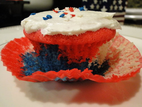 fourth of july cakes or cupcakes. I divided the cake batter into